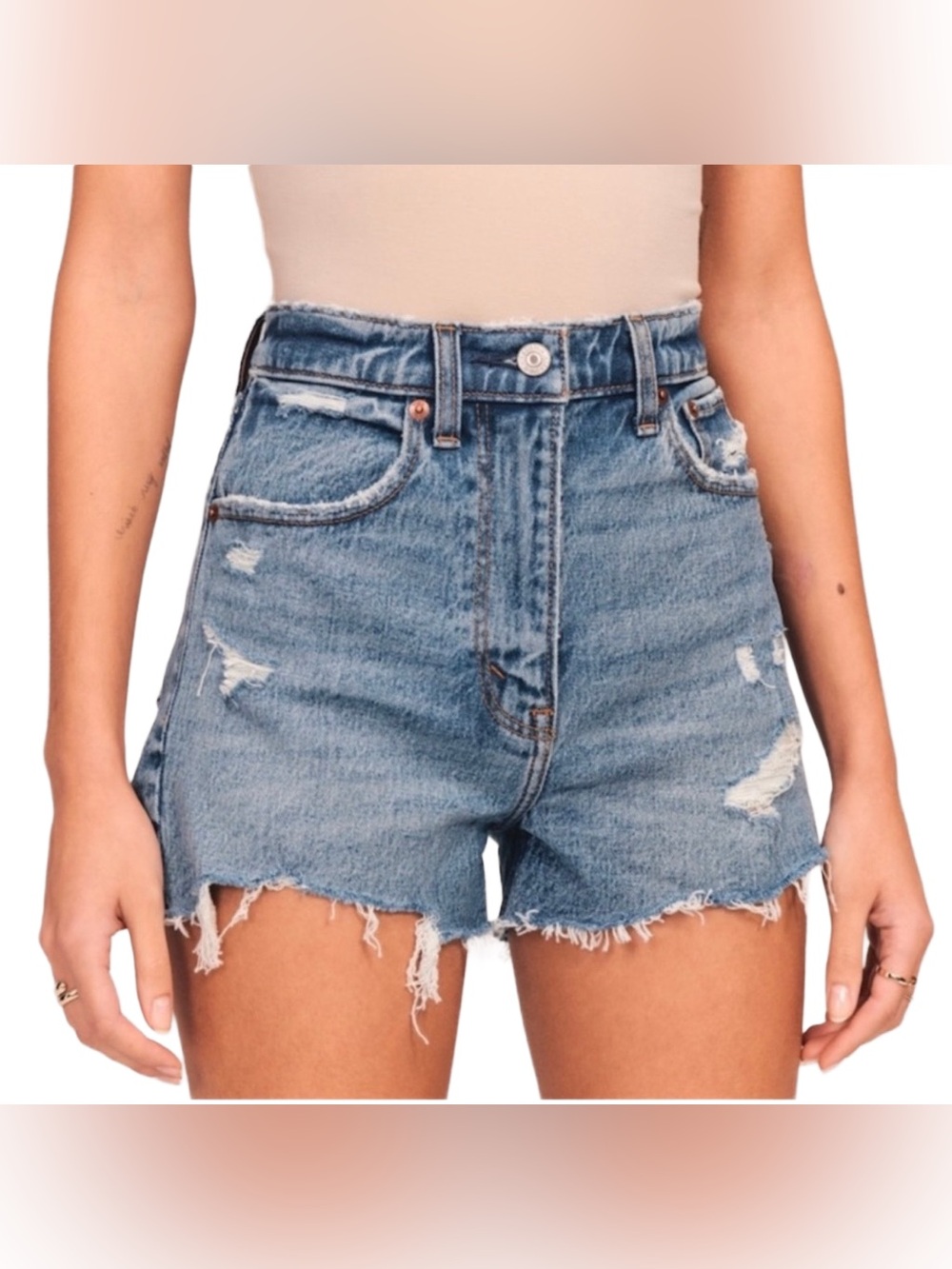 ABERCROMBIE AND FITCH denim high rise mom short